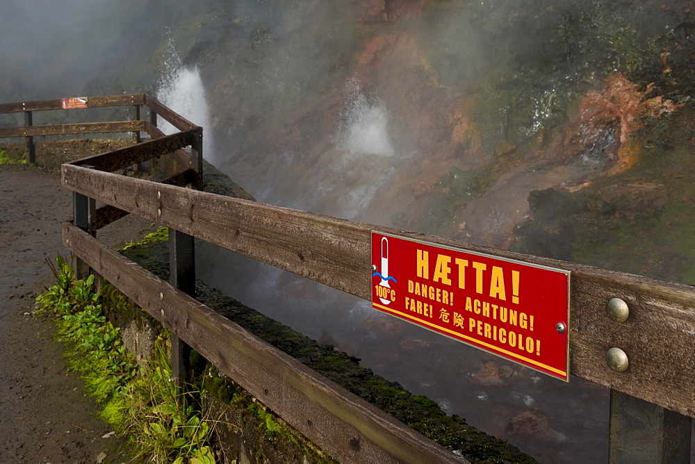 Warning sign on a fence, hot spring Deildartunguhver, highest-flow hot spring of Iceland with 180 liters of boiling water per second, Reykholtsdalur, Iceland, Europe