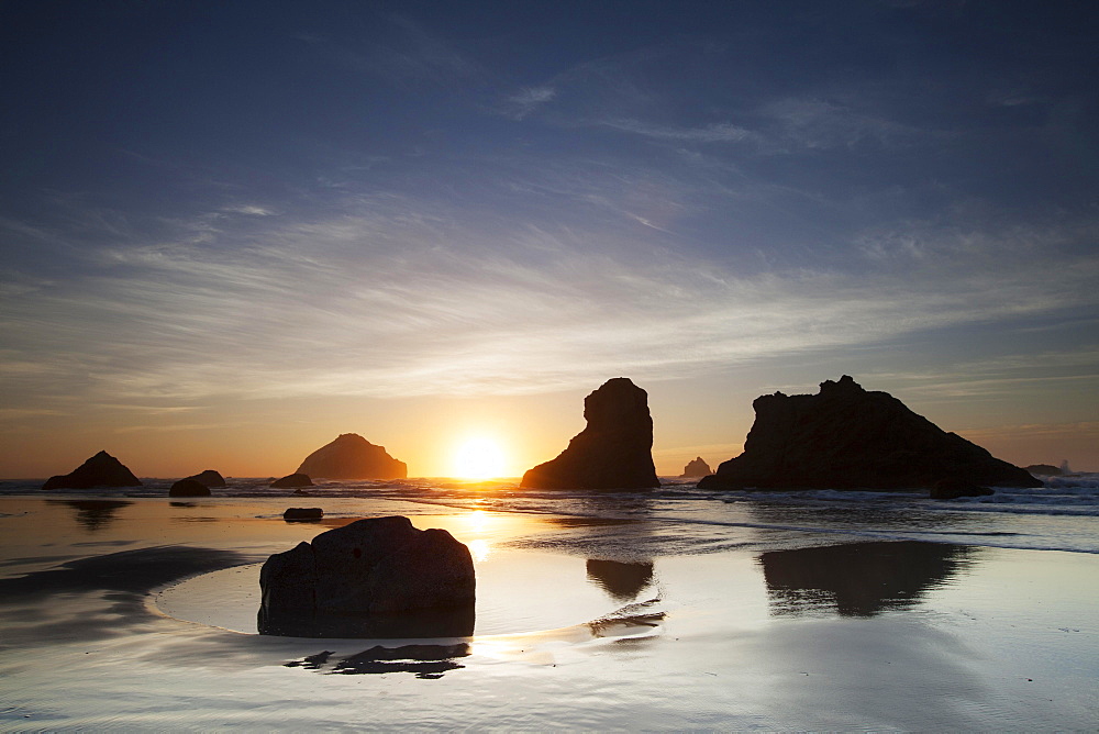 Beach on the south coast of Oregon, Bandon, Oregon, United States, North America