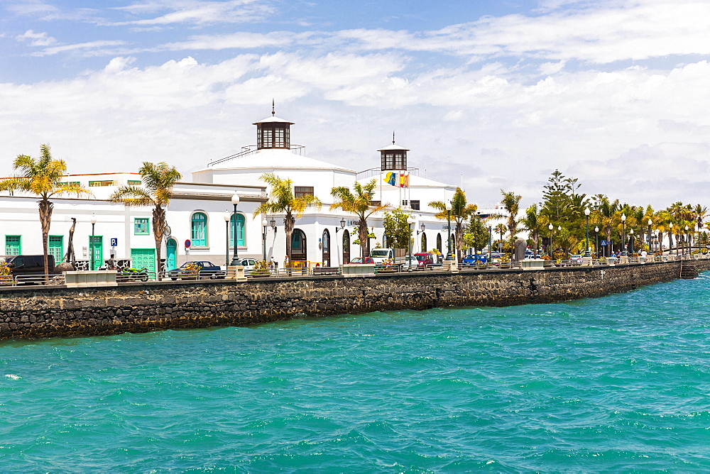 Waterfront with Av. Olaf Palme with the City Council of Arrecife, Arrecife, Lanzarote, Canary Islands, Spain, Europe