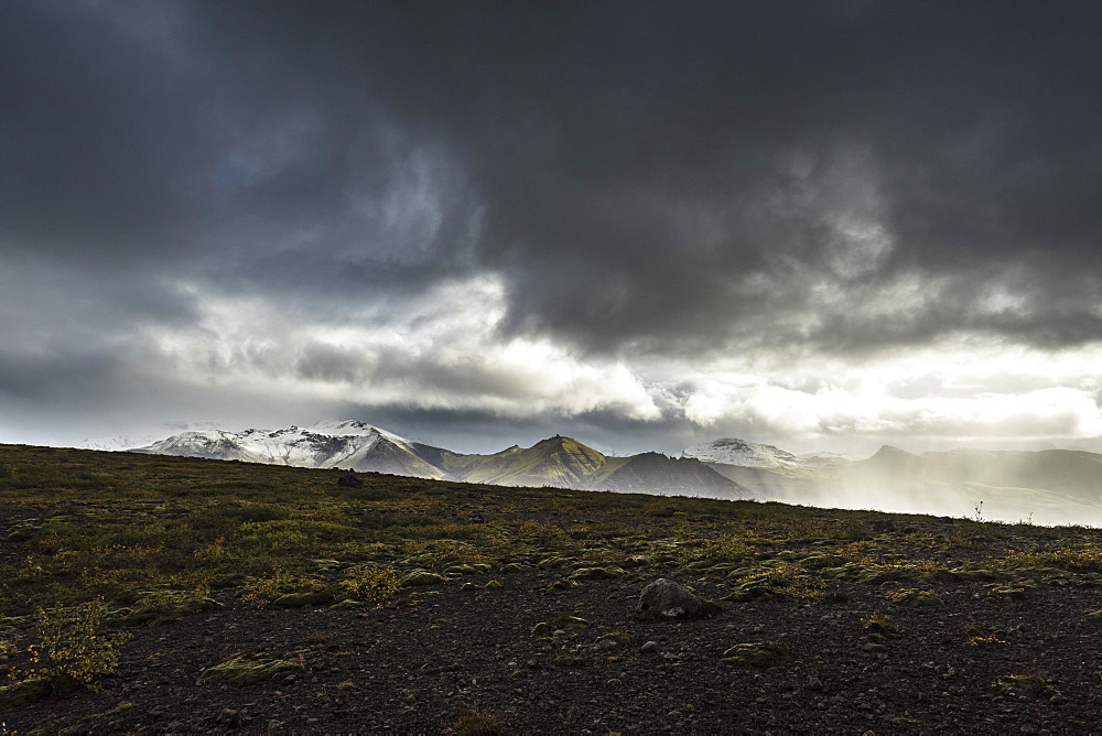 Mountain range in Skaftafell National Park, South Iceland, Iceland, Europe