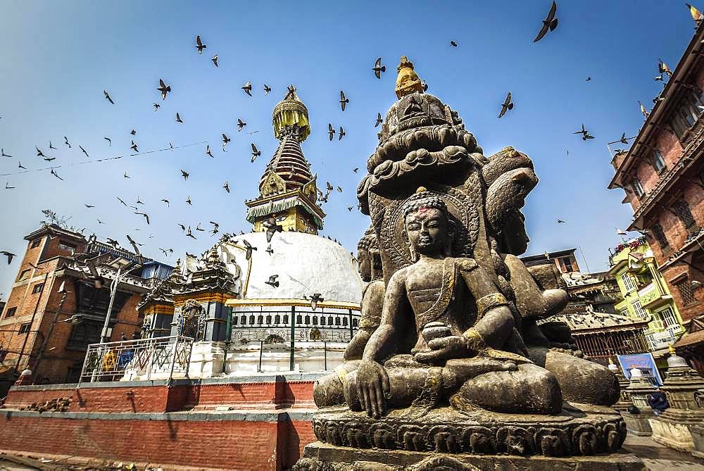 Kathesimbhu Stupa, Buddha Statue, Pigeons, Kathmandu, Nepal, Asia