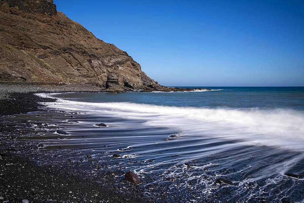 Black beach Playa de Caleta with rocks and stones, time exposure, Playa de Caleta, La Gomera, Canary Islands, Spain, Europe