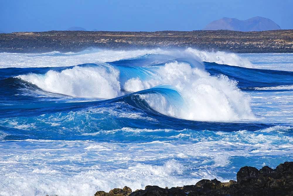 Surf waves, near La Santa near Tinajo, Lanzarote, Canary Islands, Spain, Europe