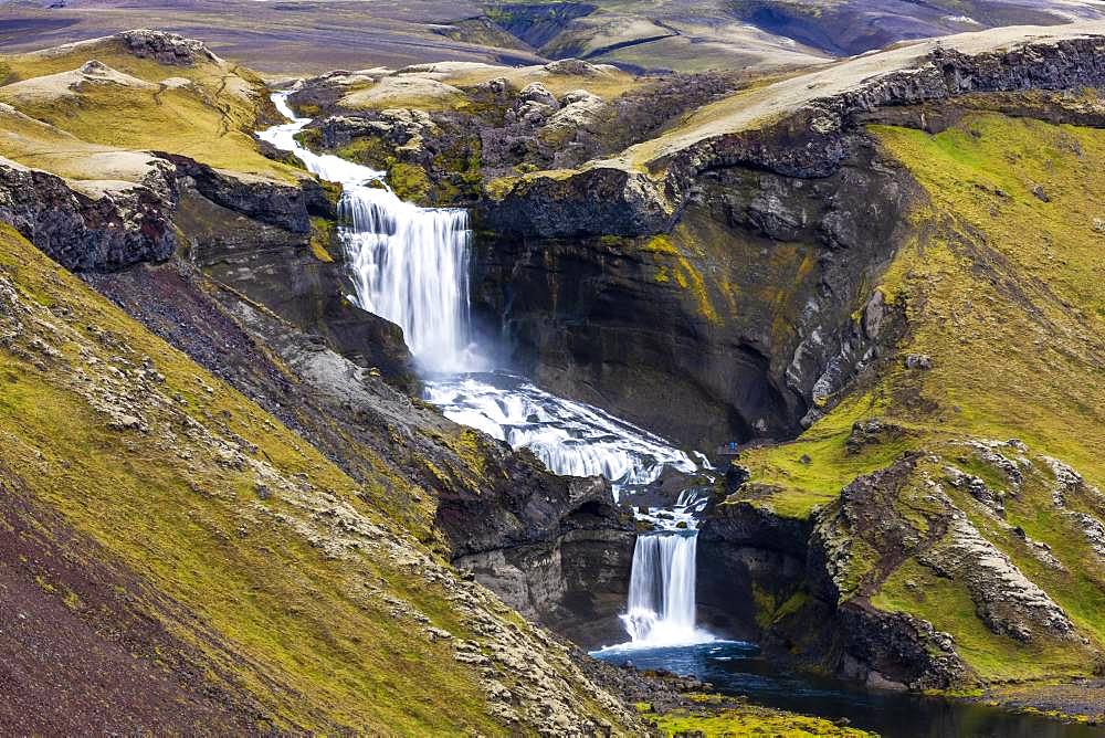 Ofaerufoss Waterfall in the Eldgja Gorge, Fjallabak Nature Reserve, Sudurland, Southern Iceland, Iceland, Europe