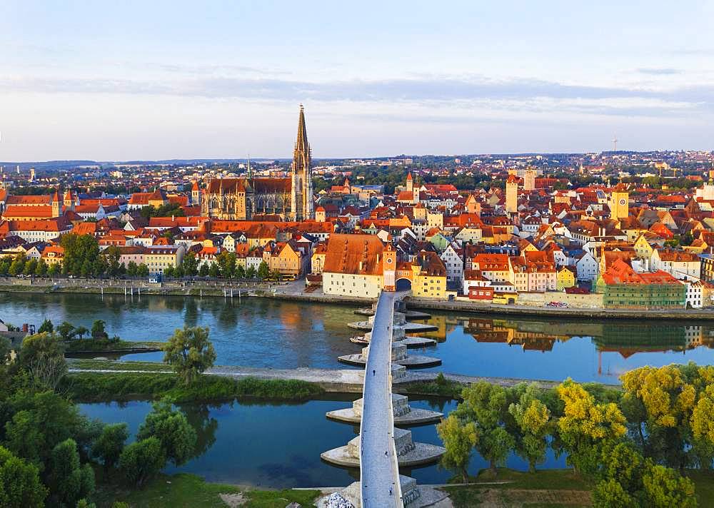 View over Danube and Old Town, Cathedral and Stone Bridge, Regensburg, aerial view, Upper Palatinate, Bavaria, Germany, Europe