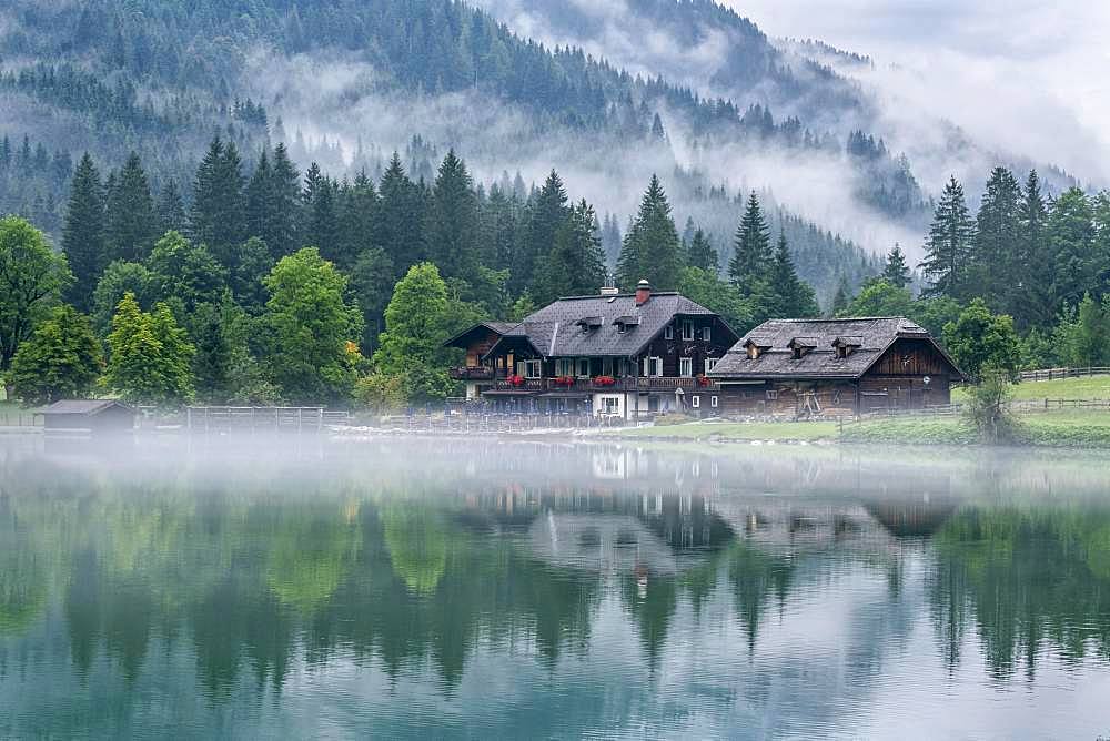 Lake Jaegersee, Kleinarler Valley, Radstaedter Tauern, province of Salzburg, Austria, Europe