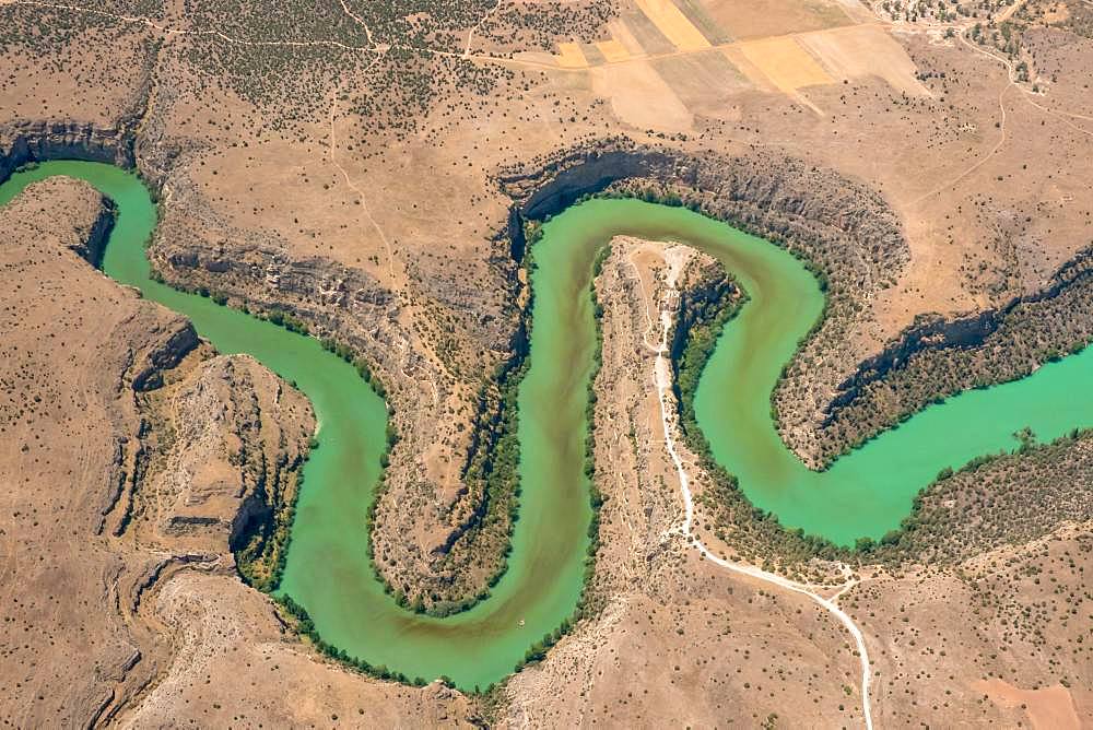 River Duraton in barren landscape, Castile Leon, Spain, Europe