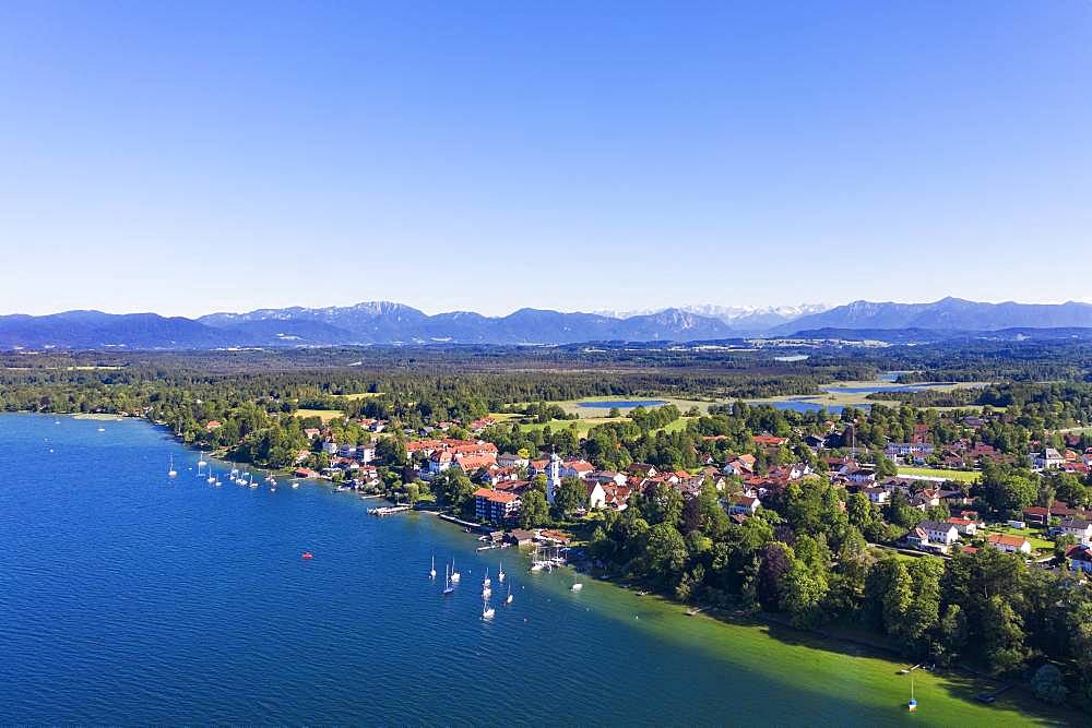 Seeshaupt at Lake Starnberger See with Alpine chain, Fuenfseenland, aerial view, Upper Bavaria, Bavaria, Germany, Europe