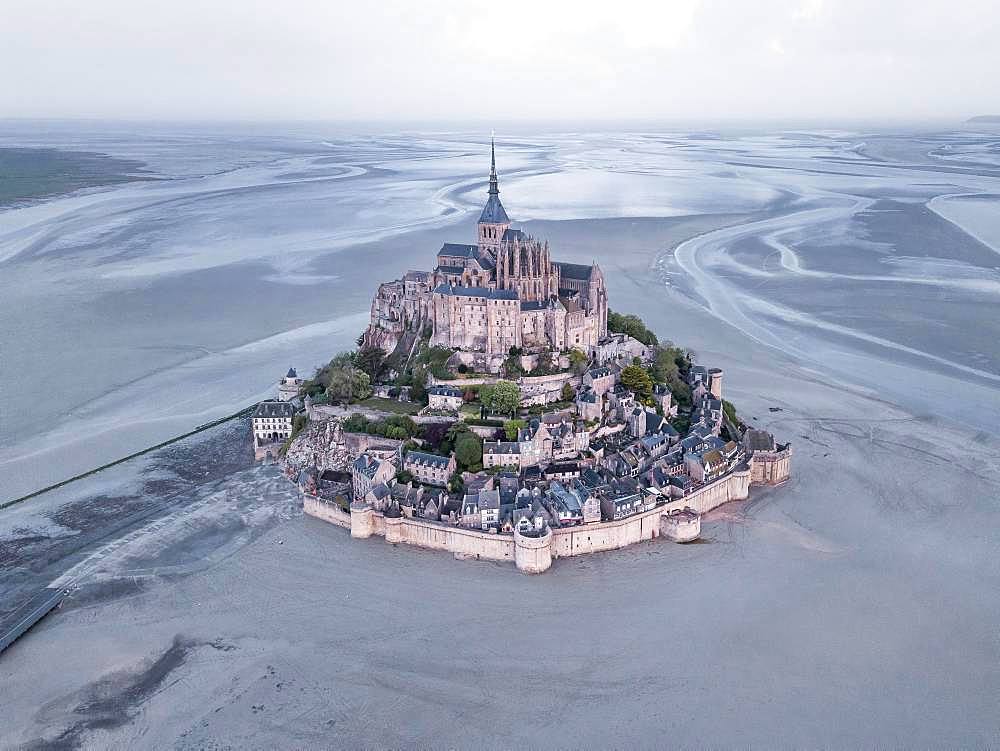 Aerial view, Mont St. Michel at low tide, Aerial view, Le Mont-Saint-Michel, Manche Department, Normandy, France, Europe