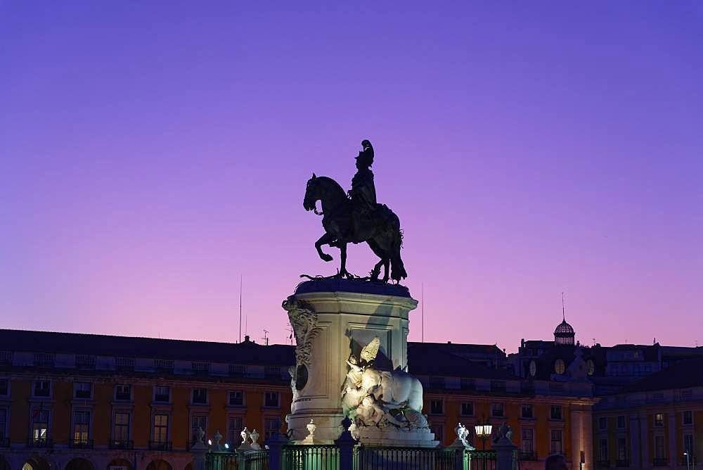 Equestrian statue of King Jose I, silhouette, Blue Hour, Praca do Comercio, Baixa, Lisbon, Portugal, Europe