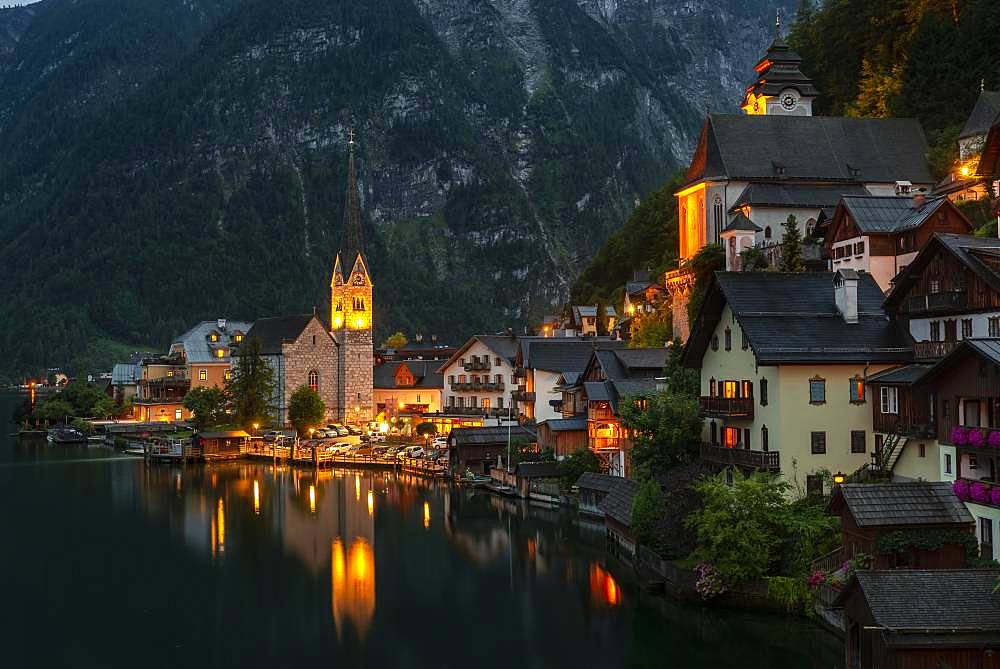 Evening mood, View of Hallstatt with church, Lake Hallstatt, Salzkammergut, Cultural landscape Hallstatt-Dachstein SalzkammergutUpper Austria, Austria, Europe