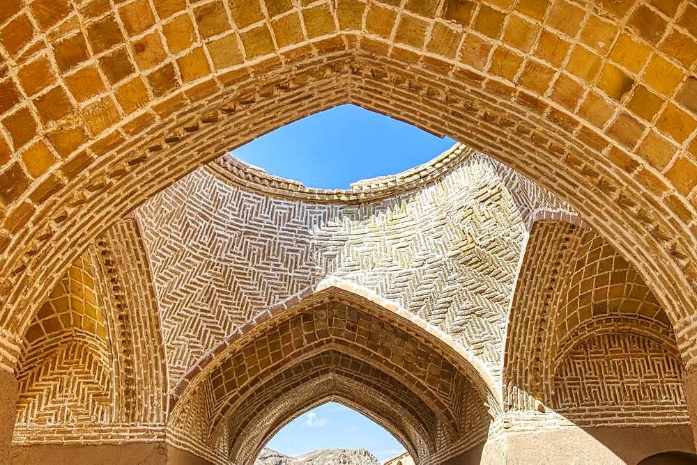 Ruins of ritual buildings near Dakhmeh Zoroastrian Tower of Silence, Yazd, Iran, Asia