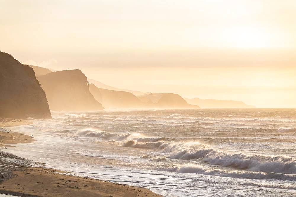 Evening mood on the coast of Kahurangi National Park, Tasman Sea, Anatori, Tasman, South Island, New Zealand, Oceania