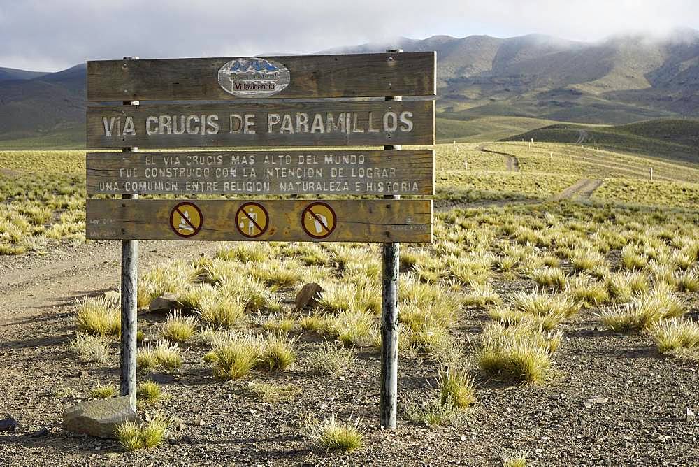 Sign of the highest Way of the Cross in the world, Via Cruzis de Paramillos, Uspallata, Province of Mendoza, Argentina, South America