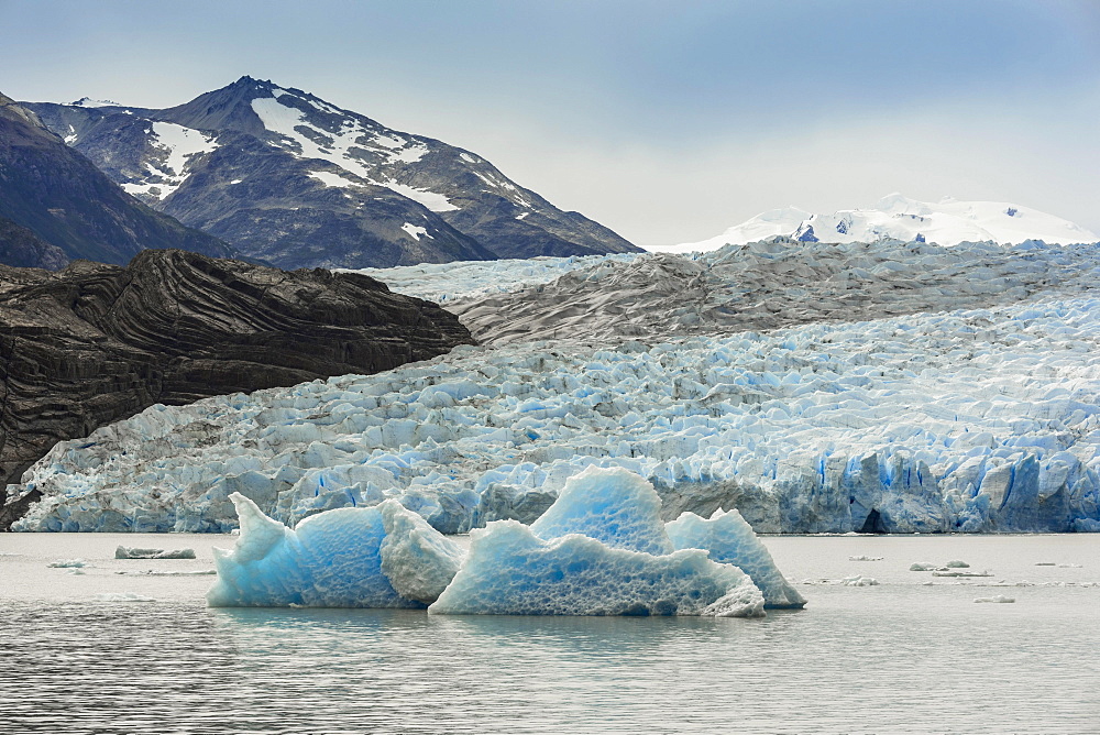 The Grey Glacier flows into Lake Grey, Torres del Paine National Park, Patagonia, Region de Magallanes y de la Antartica Chilena, Chile, South America