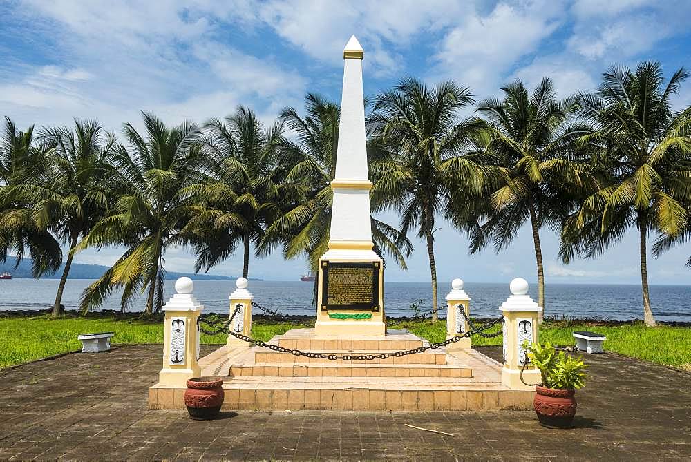 Monument commemorating the arrival of the Spanish on the island of Fernando Po, Bioko, Equatorial Guinea, Africa