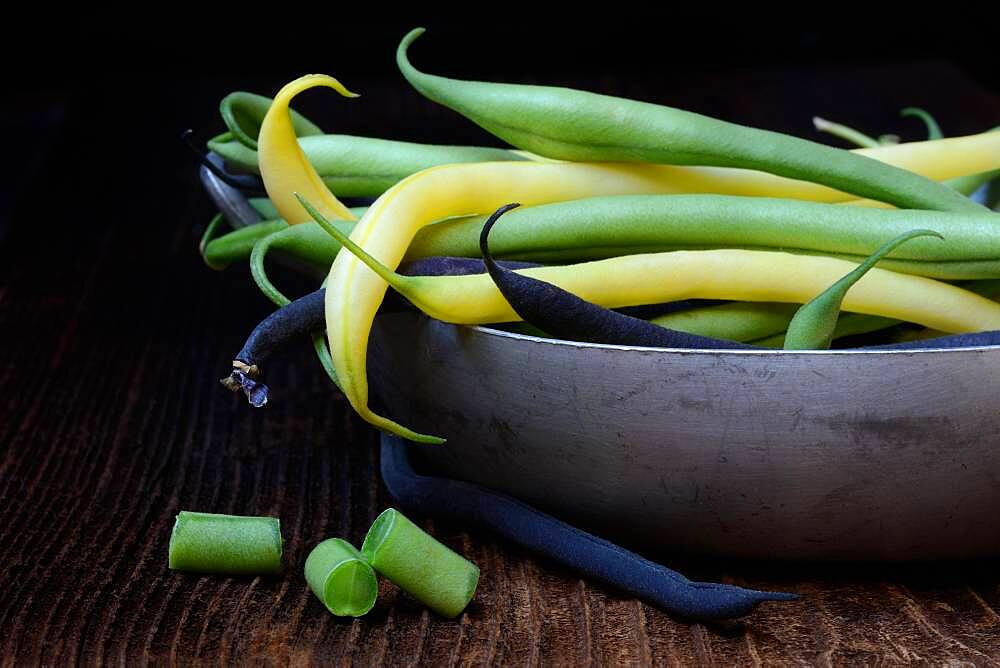 Green, yellow and black beans in shell, Germany, Europe