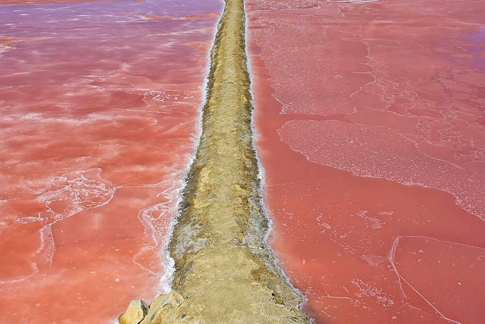 Salt motives and patterns, Tavira salinas, Algarve, Portugal, Europe