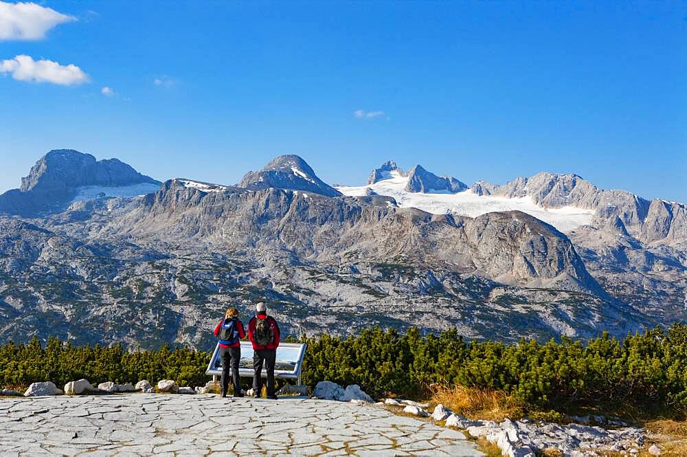 View from the World Heritage Site to the Hoher Dachstein, Dachstein Massif, Krippenstein cable car, Obertraun, Salzkammergut, Upper Austria, Austria, Europe