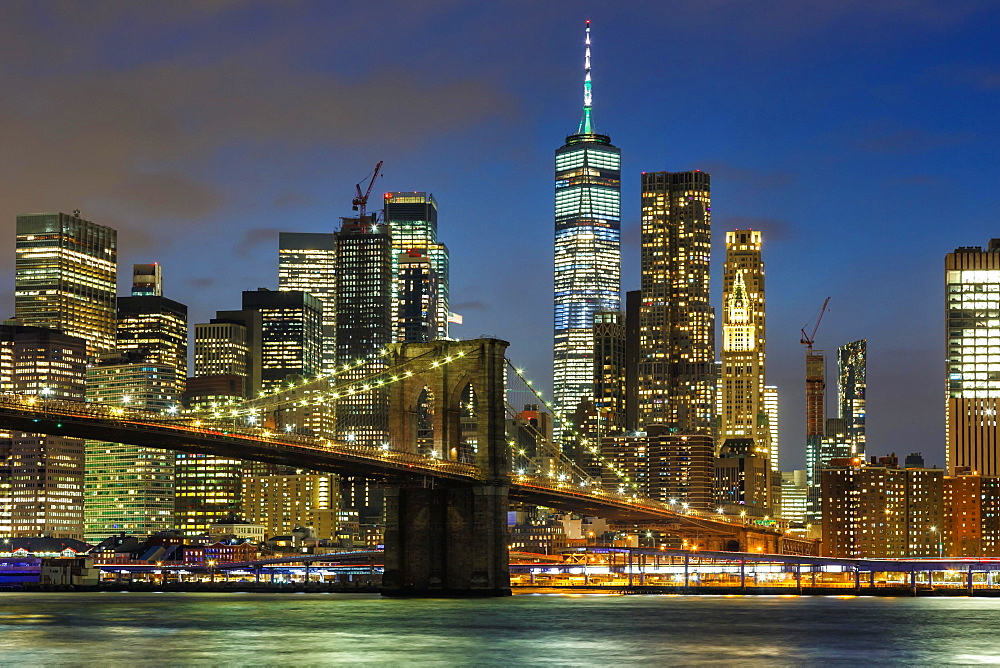 Skyline night city Manhattan Brooklyn Bridge evening World Trade Center WTC in the, New York City, USA, North America