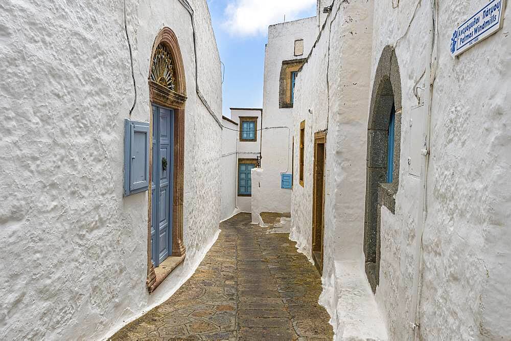 White washed houses, Unesco world heritage site, Monastery of Saint John the Theologian, Chora, Patmos, Greece, Europe