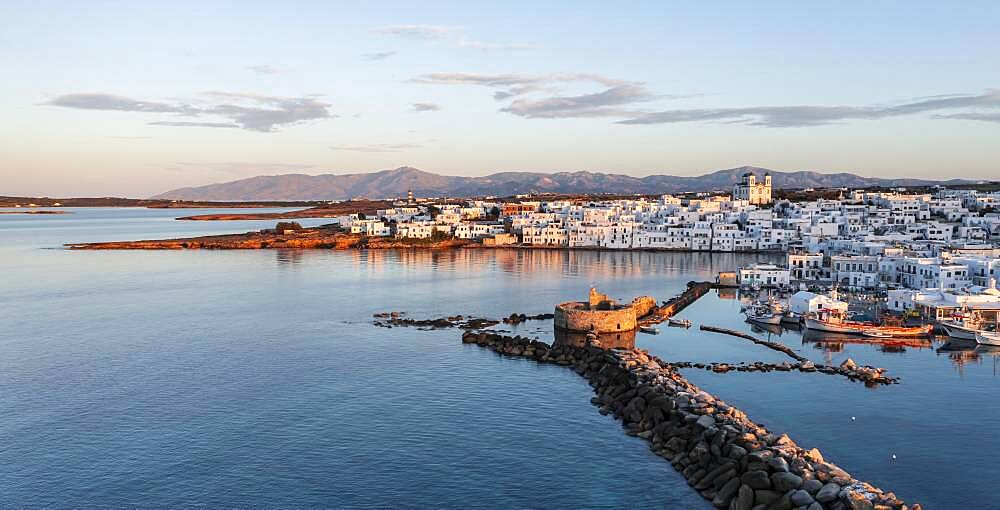 Evening atmosphere, aerial view, town view and harbour of Naoussa, harbour wall with Venetian ruins, Paros, Cyclades, Greece, Europe