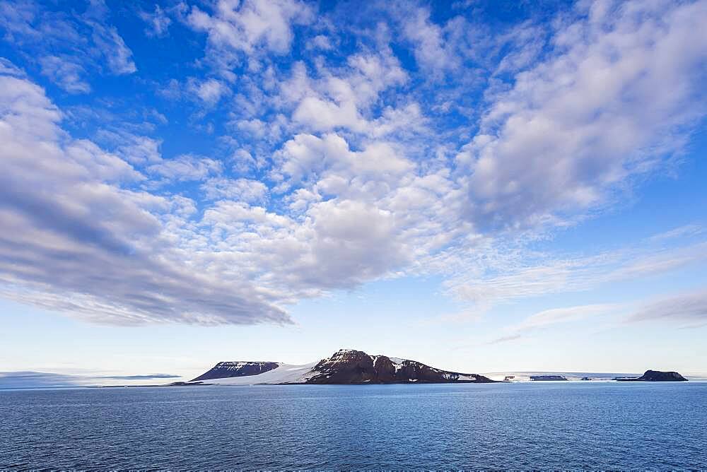 Flat table mountains covered with ice, Franz Josef Land archipelago, Russia, Europe