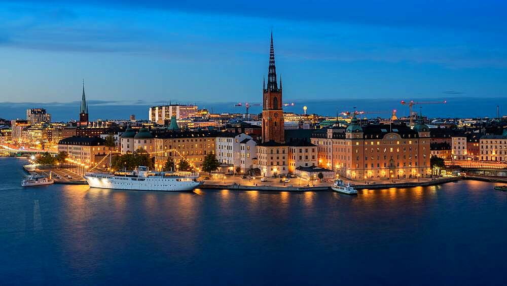 Old Town Stockholm at blue hour, Gamla stan, Stockholm, Sweden, Europe