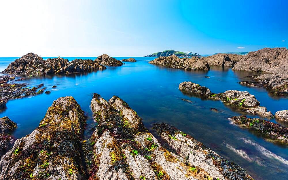 Cliffs and rocks by the Bantham Beach, Kingsbridge, Devon, England, United Kingdom, Europe