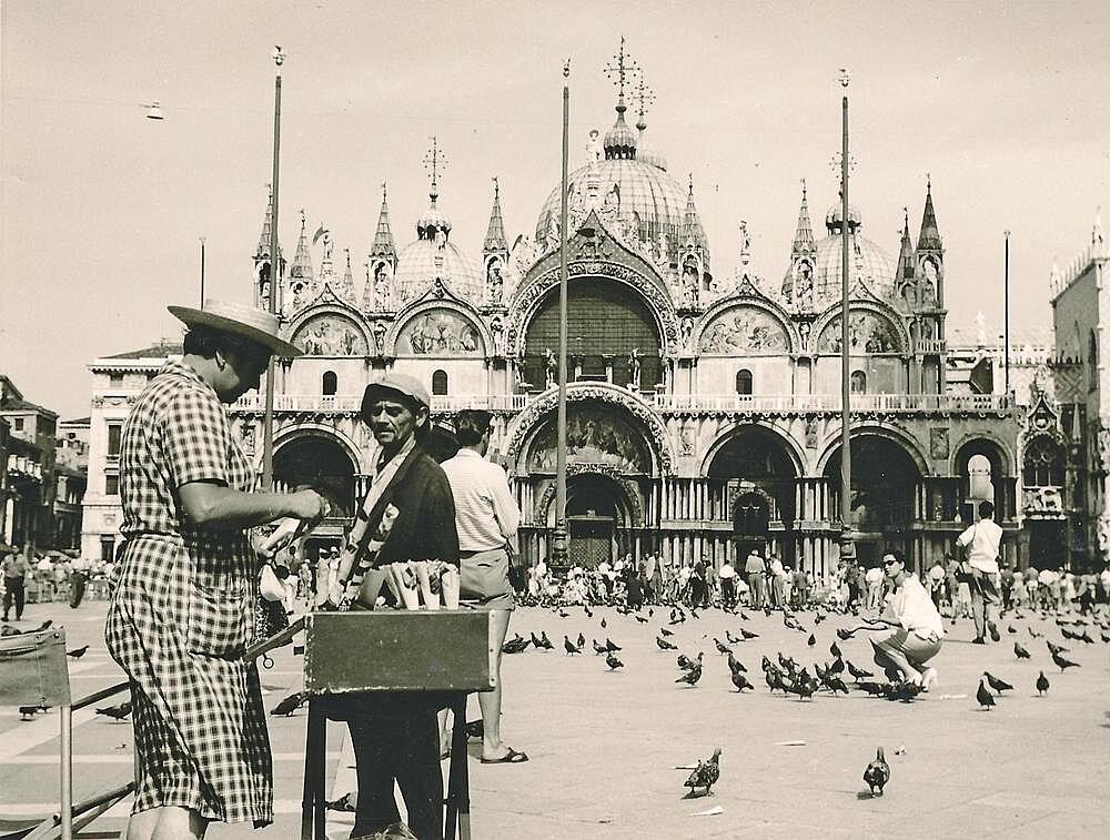 Piazza San Marco with Palazzo Ducale, St Mark's Square with Doge's Palace, Venezia, Venice, historical photo from 1960, Italy, Europe