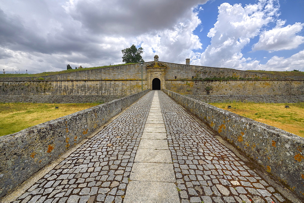 St Anthony Ravelin, Almeida, Historic village around the Serra da Estrela, Castelo Branco district, Beira, Portugal, Europe