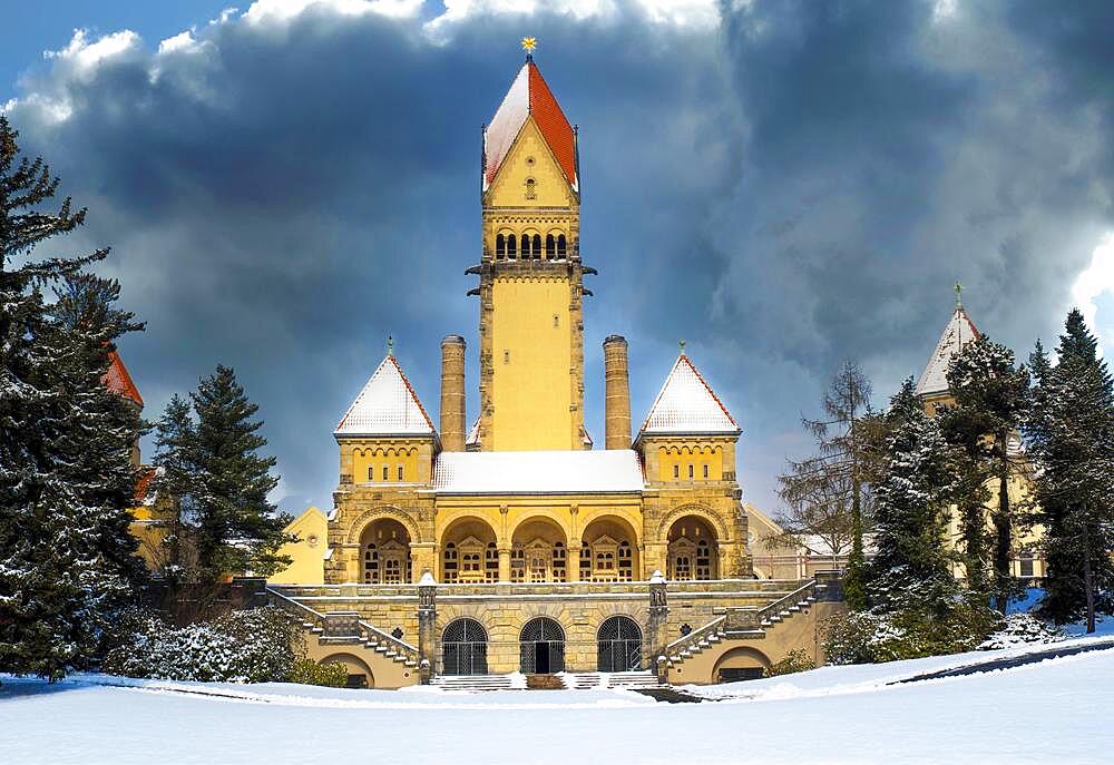 Crematorium, southern cemetery, in snow in winter, Leipzig, Saxony, Germany, Europe