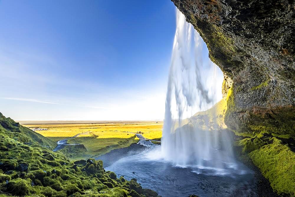 Seljalandsfoss Waterfall, Seljalandsa River, South Iceland, Iceland, Europe