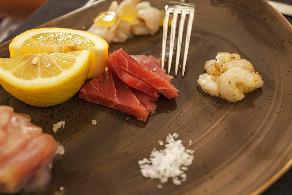 Raw Fish entree, Tuna, salmon, shrimps, Trani, Bari, Apulia, Puglia, South of Italy