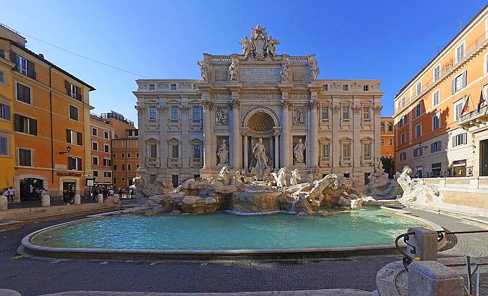 Trevi Fountain without tourists during Corona crisis, Rome, Lazio, Italy, Europe