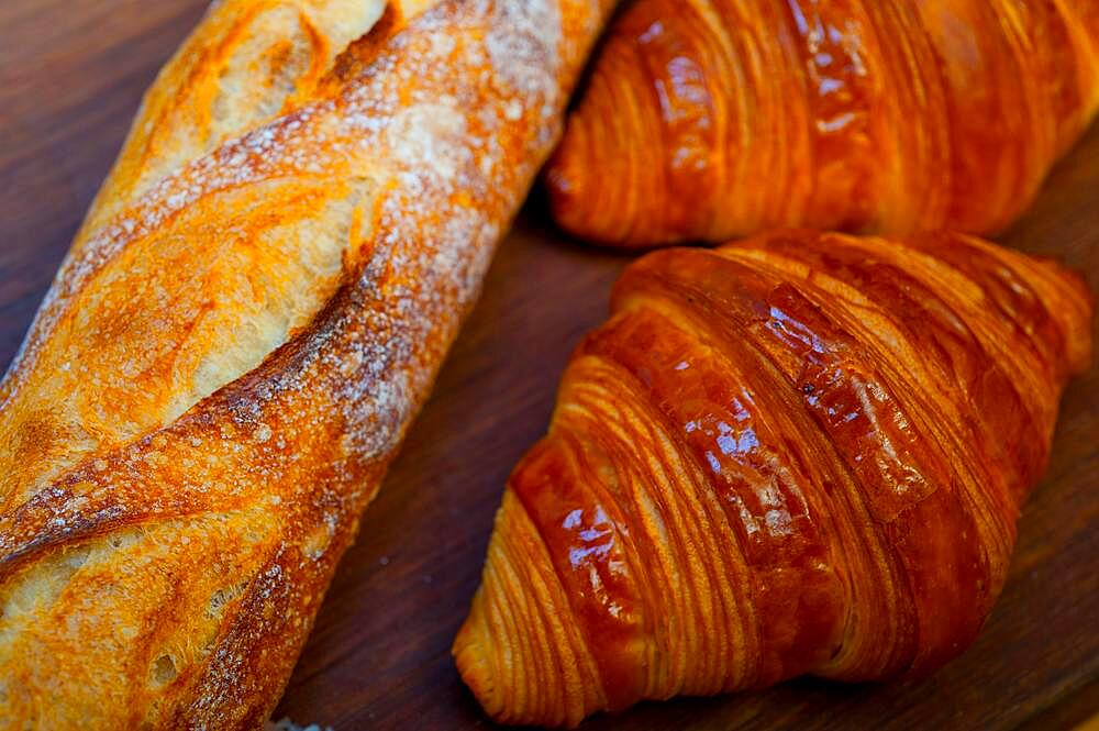 French fresh croissants and artisan baguette tradition