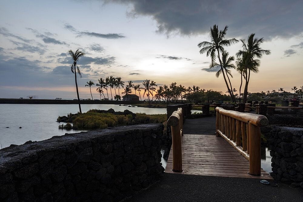 Kuualii Fishpond at 'Anaeho'omalu Beach, Waikoloa, Big Island, Hawaii, USAA