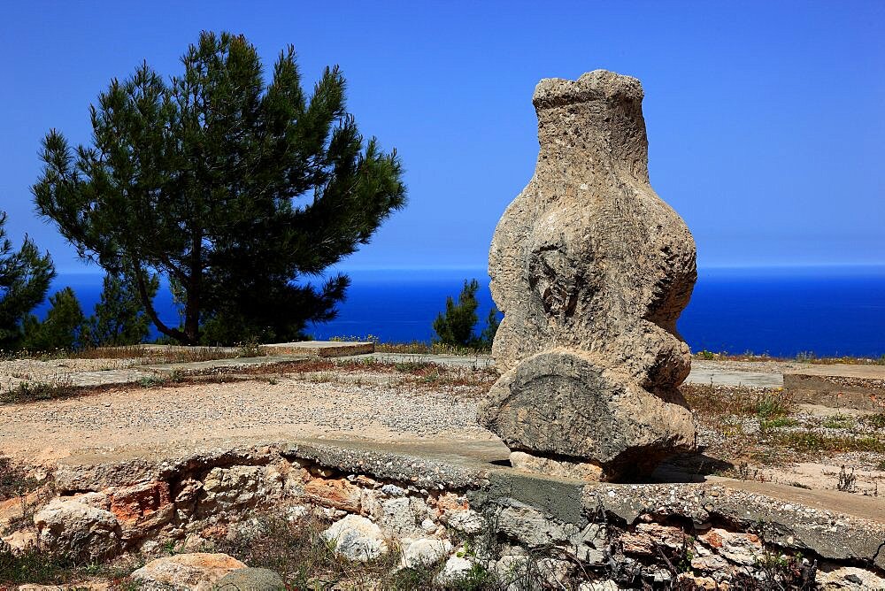 Ancient palace complex of Vuni, Vouni, Vounos from the early 5th century BC in the northwest of the island, view of the sea, Courtyard with stele, North Cyprus