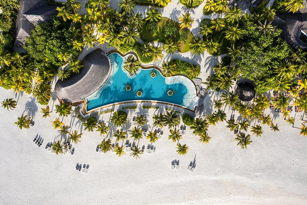 Helicopter view, Six Senses Kanuhura Island Resort, with beaches and water bungalows, Lhaviyani Atoll, Maldives, Indian Ocean, Asia