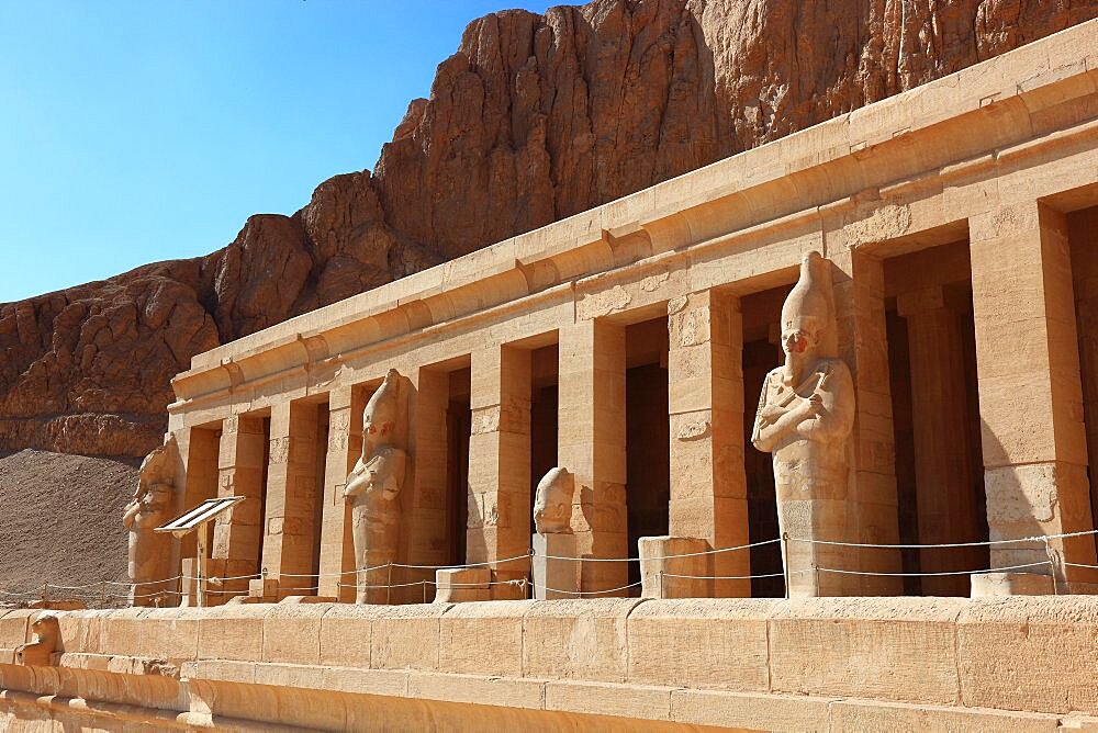 Part of the temple complex, funerary temple of the first female pharaoh Hatshepsut, Hatshepsut Temple at Deir el-Bahari on the west bank of the Nile in Thebes, Egypt, Africa