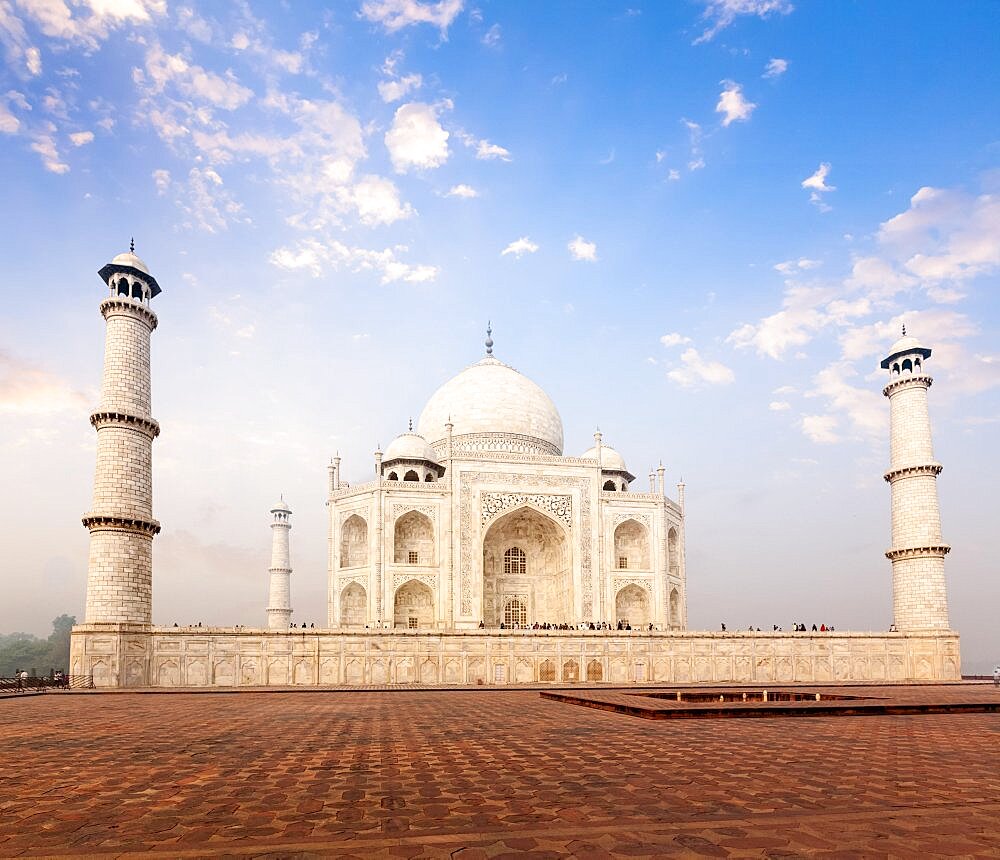 Taj Mahal on sunrise sunset, Indian Symbol, India travel background. Agra, Uttar Pradesh, India, Asia