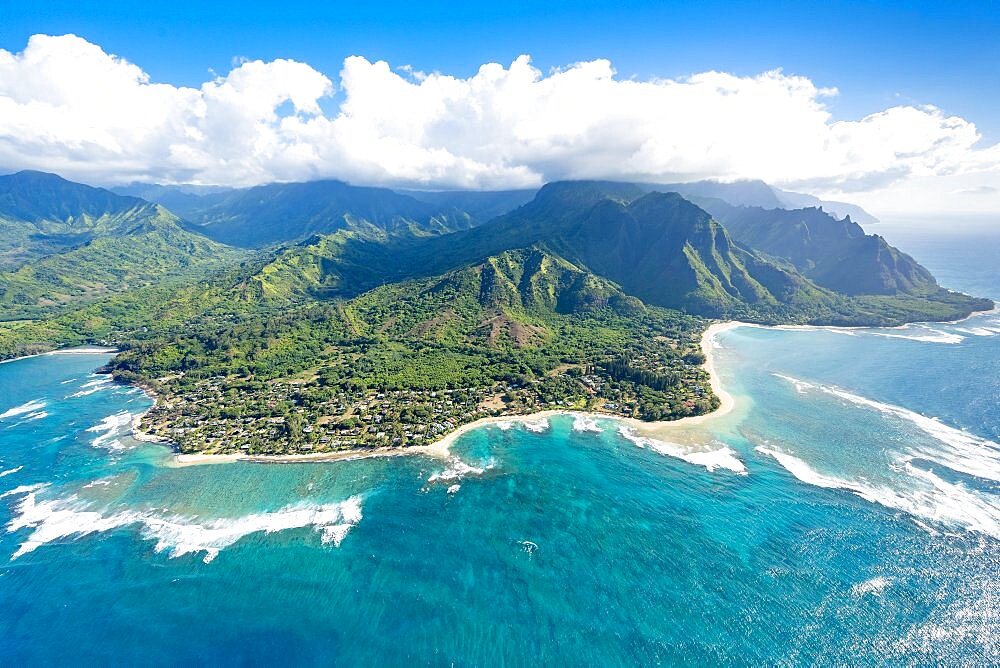 Aerial view Ke'e Beach, Haena Beach, Tunnels Beach, Kepuhi Beach, Napali Coast, Kauai, Hawaii, USA, North America