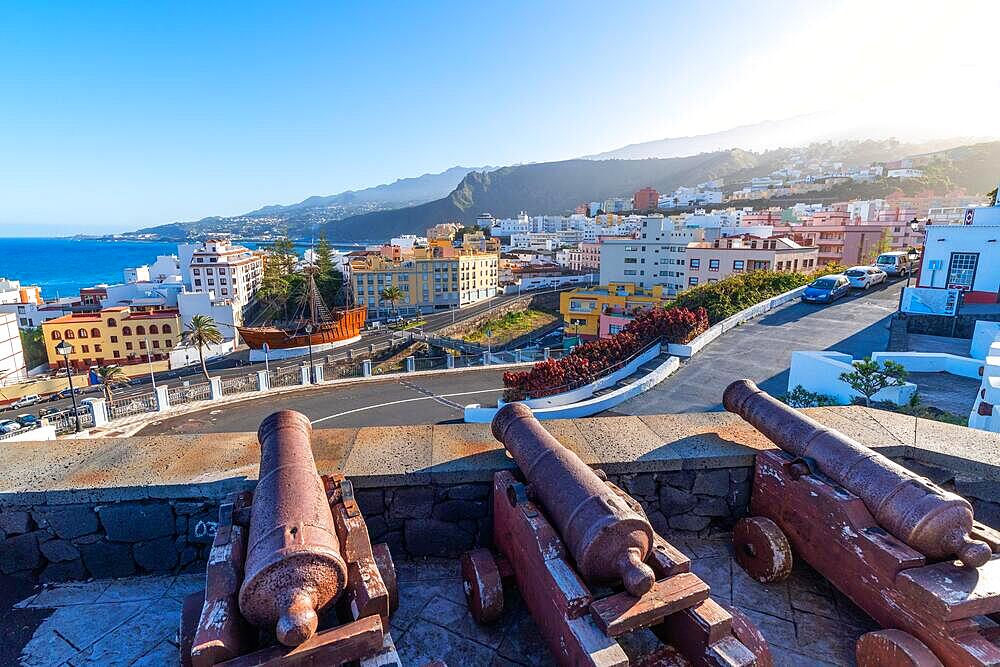 View over the cannons of the fortress Castillo de la Virgen to the capital Santa Cruz, La Palma Island, Canary Islands, Spain, Europe