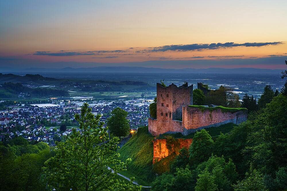 Schauenburg castle ruins, evening mood, Oberkirch, Ortenau, Northern Black Forest, Black Forest, Baden-Wuerttemberg, Germany, Europe