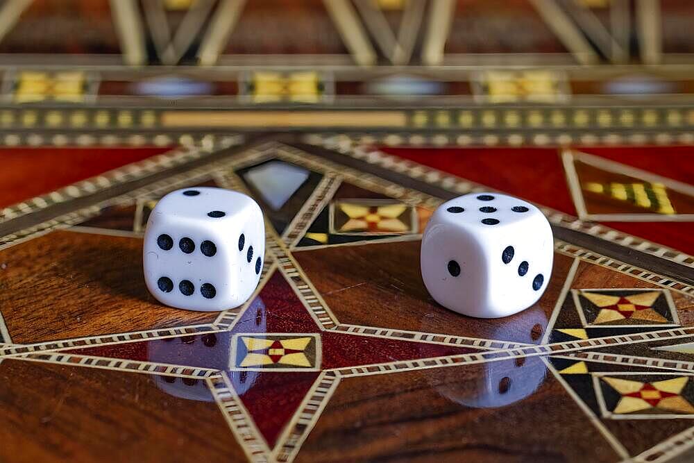 Wooden Chess Backgammon Game, Oriental Design, Handicraft from Damascus, Dice Close-up