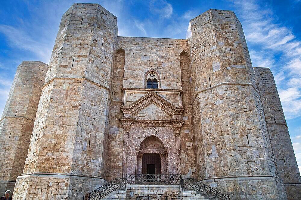 Castel del Monte Castle, Hohenstaufen Emperor Frederick II, UNESCO World Heritage Site, Province of Barletta-Andria-Trani, Puglia, Italy, Europe