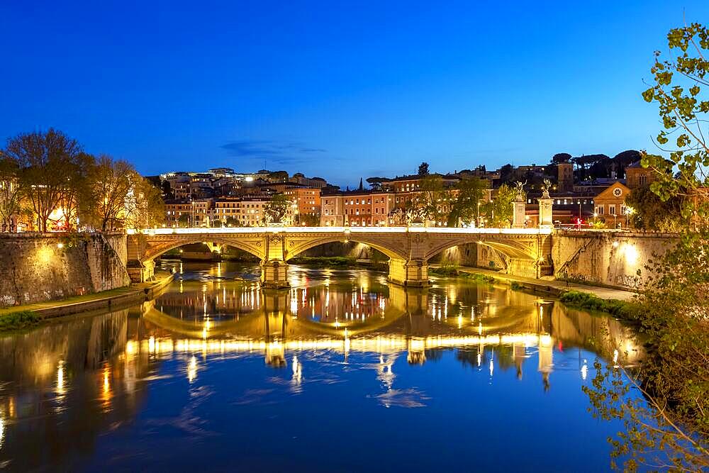 The Ponte Vittorio Emanuele over the Tiber in the evening light, Rome, Lazio, Italy, Europe