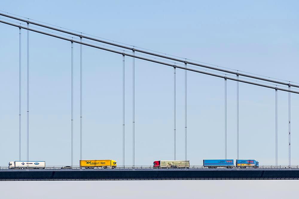 Truck, Storebaeltsbroen or Great Belt Bridge, Store Belt, Great Belt, Denmark, Europe