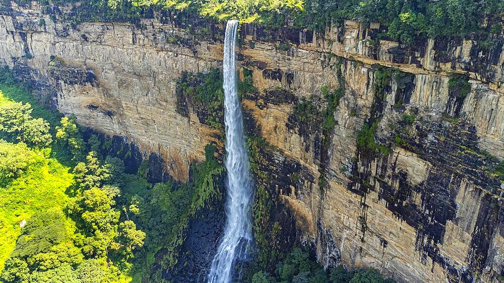 Ditinn waterfall, Fouta Djallon, Guinea Conakry