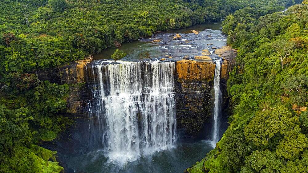 Kambadaga waterfalls, Fouta Djallon, Guinea Conakry